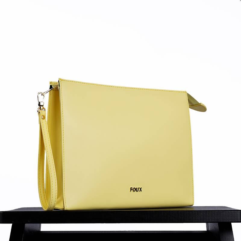 The Dodo bag in the shade Butter by Foux. All of the brand's bags are eco-friendly. 