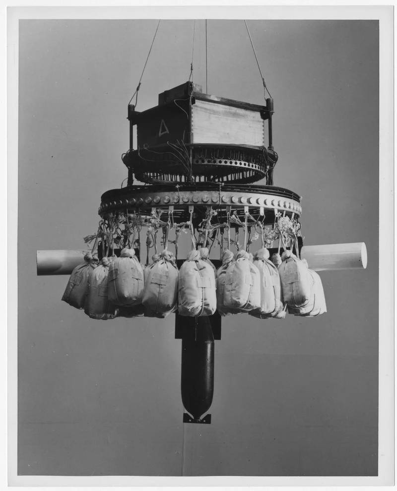 The payload of an explosive balloon shows sandbags and a bomb. Photo courtesy of the Robert Mikesh Collection, National Museum of the Pacific War.