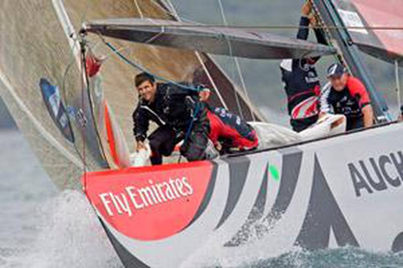 SailRaceWin: LVT: Emirates Team New Zealand to meet Azzurra for