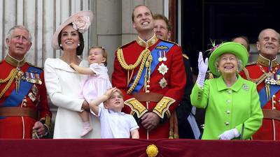 LONDON, ENGLAND - JUNE 11:  (L-R) Prince Charles, Prince of Wales, Catherine, Duchess of Cambridge, Princess Charlotte, Prince George, Prince William, Duke of Cambridge, Prince Harry, Queen Elizabeth II and Prince Philip, Duke of Edinburgh stand on the balcony during the Trooping the Colour, this year marking the Queen's 90th birthday at The Mall on June 11, 2016 in London, England. The ceremony is Queen Elizabeth II's annual birthday parade and dates back to the time of Charles II in the 17th Century when the Colours of a regiment were used as a rallying point in battle.  (Photo by Ben A. Pruchnie/Getty Images)