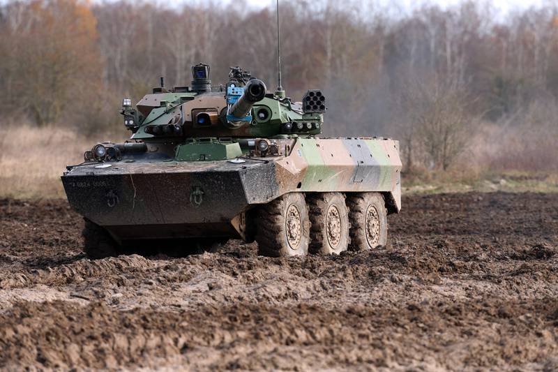 France as announced its plan to give AMX-10 RC “scout tanks” to Ukraine. "This is the first time that western-made armoured vehicles are being delivered in support of the Ukrainian army," a French official said. AFP