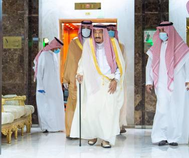 Saudi Arabia’s King Salman leaves hospital late on July 30, 2020 after more than a week following surgery to remove his gall bladder, late Thursday, . SPA