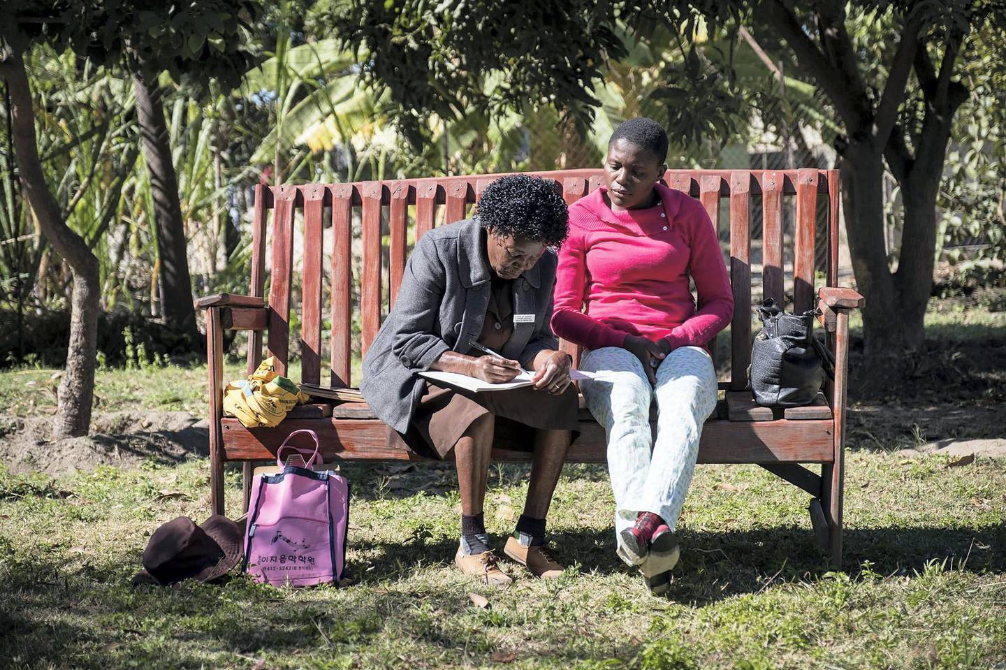 The Zimbabwean initiative has spawned 70 benches across the country and trained more than 400 lay health workers, known as 'community grandmothers'. These grandmothers lend a friendly ear to adults experiencing symptoms of depression and anxiety. They have so far helped more than 35,000 Zimbabweans. Facebook / @friendshipbenchzimbabwe