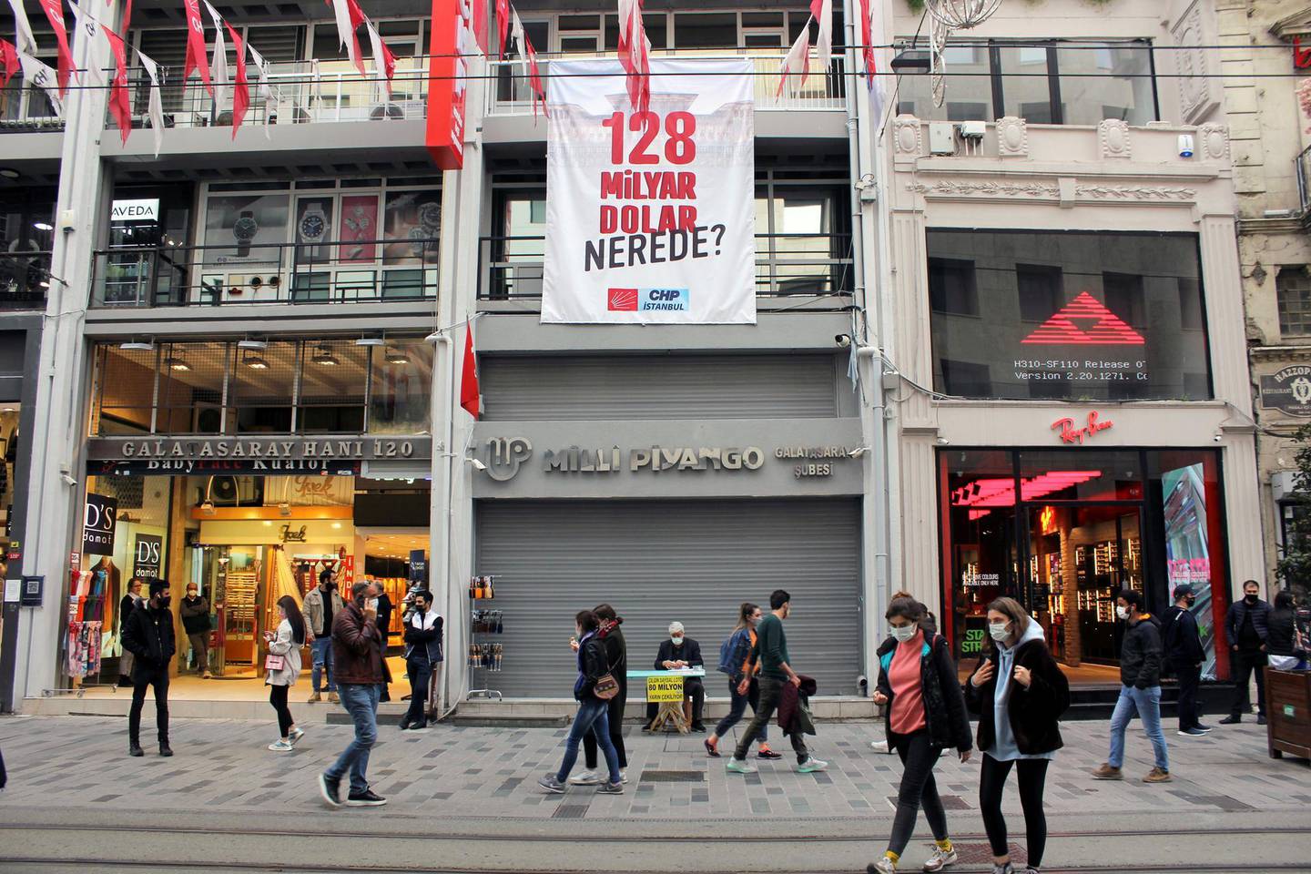A banner reading "Where is the $128 billion?" hangs at the Beyoglu district office of main the opposition Republican People's Party (CHP) in Istanbul, Turkey April 13, 2021. Picture taken April 13, 2021. REUTERS/Dilara Senkaya