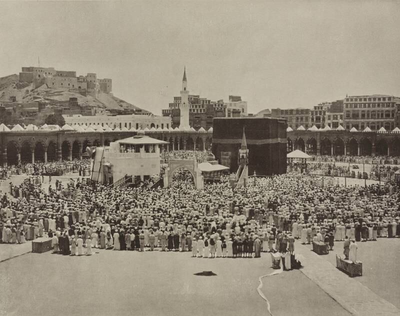 People pray around the Kaaba at the Grand Mosque in Makkah, the holiest site in Islam, during Hajj in 1889. Photo: Library of Congress