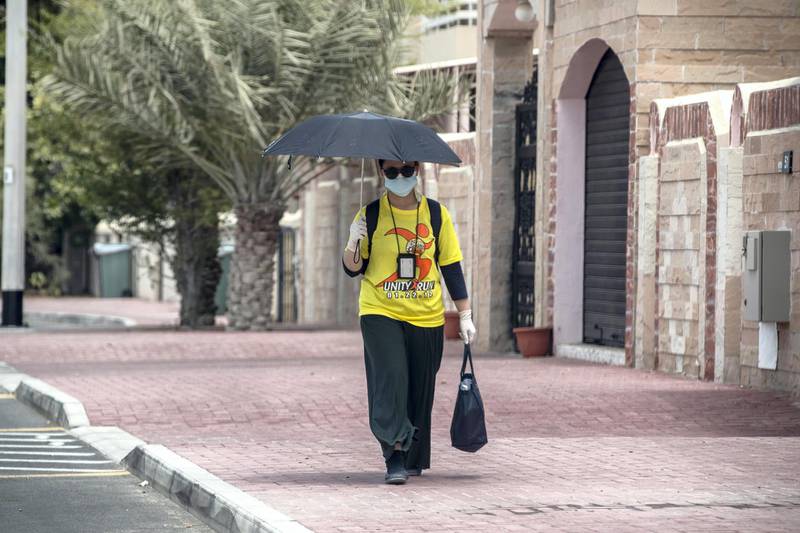 DUBAI, UNITED ARAB EMIRATES. 26 JULY 2020. HOT WEATHER STANDALONE. As the summer temperatures keep in the mid 40 degrees life continues with the current pandemic circumstances.  (Photo: Antonie Robertson/The National) Journalist: Razmig Bedirian. Section: National.