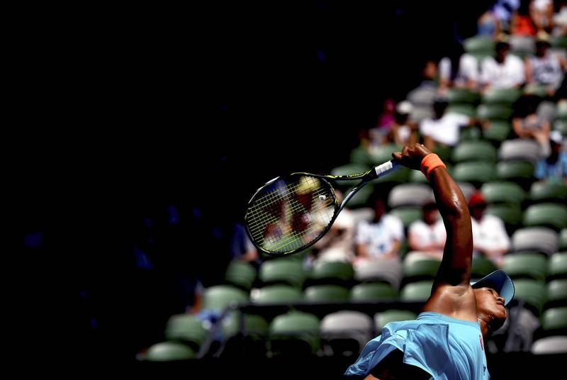 Naomi Osaka serves against Johanna Konta of Britain during round two of the Women's Singles at the Australian Open Grand Slam tennis tournament in Melbourne, Victoria, Australia on January 19, 2017. EPA