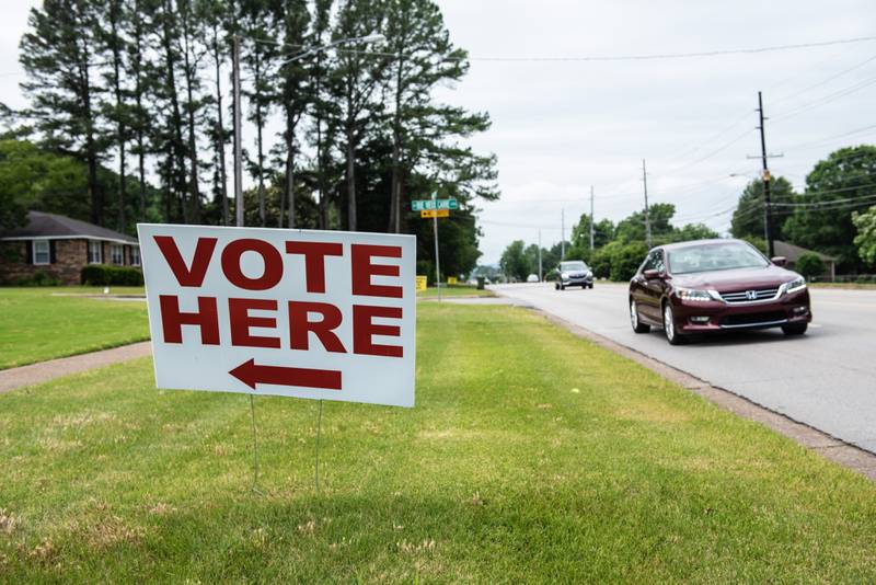 A 'vote here' sign stands outside a polling station in Huntsville, Alabama, a state where former president Donald Trump won by more than 25 percentage points. Bloomberg