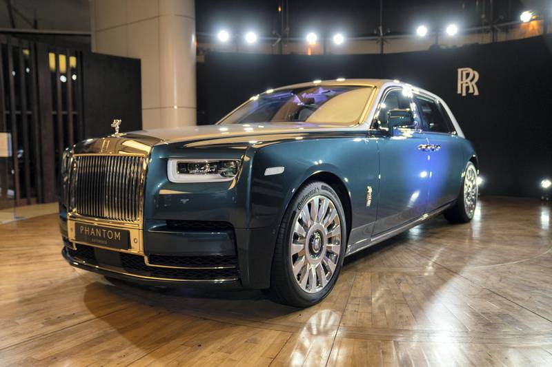 The Rolls-Royce Phantom Iridescent Opulence, another bespoke vehicle, was shown to the world in Abu Dhabi in early 2021.