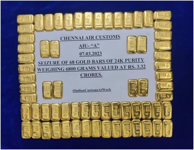 Chennai Customs officials arrested two passengers travelling from Singapore with 68 bars of gold weighing a total of 6.8kg. photo: Chennai Customs