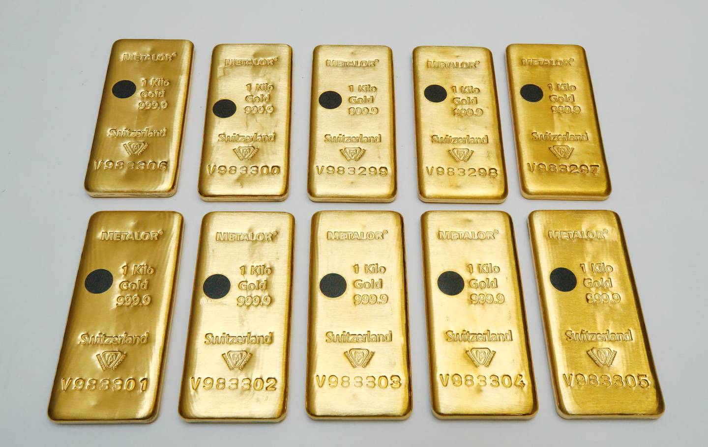 The Sicpa Oasis validator system (bullion protect) is pictured on one kilogram bar of gold at Swiss refiner Metalor in Marin near Neuchatel, Switzerland July 5, 2019. Picture taken July 5, 2019.      To match Special Report GOLD-SWISS/FAKES     REUTERS/Denis Balibouse