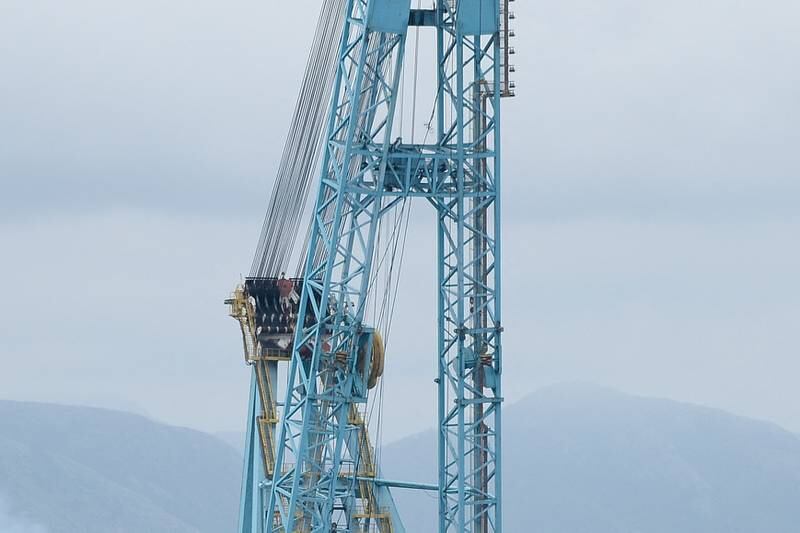 A closer view of the damaged crane. AFP