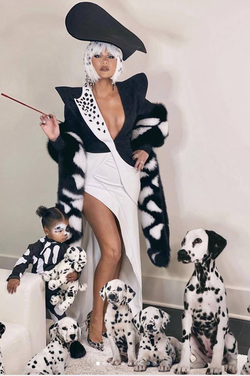 Khloe Kardashian and True Thompson as '101 Dalmatians's Cruella de Vil and a pup. Instagram 