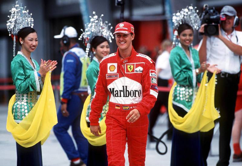 SEPANG, MALAYSIA - OCTOBER 22:  GP von MALAYSIA 2000 in Sepang; Michael SCHUMACHER/GER - FERRARI - beim PITWALK  (Photo by Andreas Rentz/Bongarts/Getty Images)
