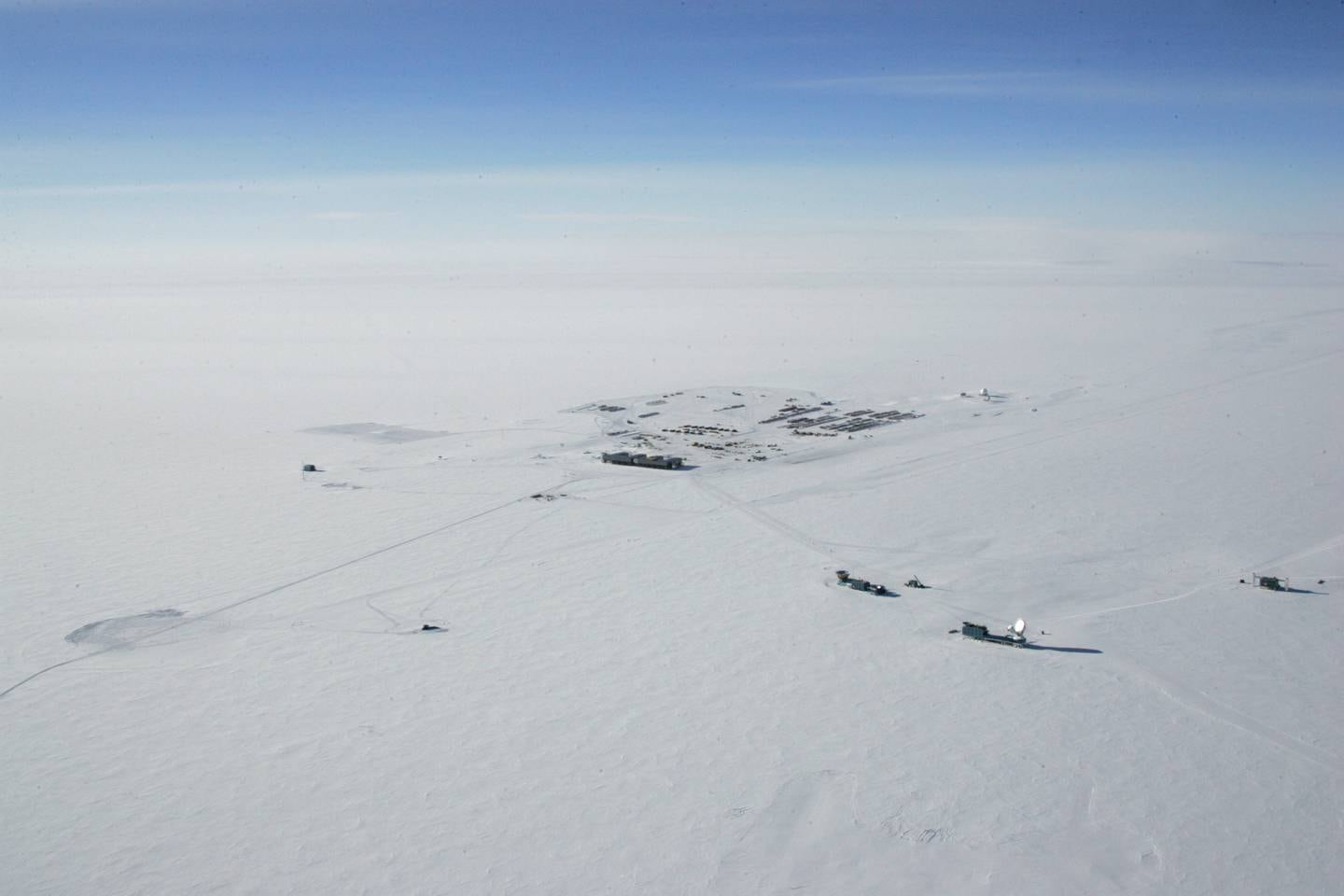 Amundsen-Scott South Pole is one of the world's coldest places, with −82.8°C being the lowest temperature recorded here in 1982. Photo: USAP, NSF