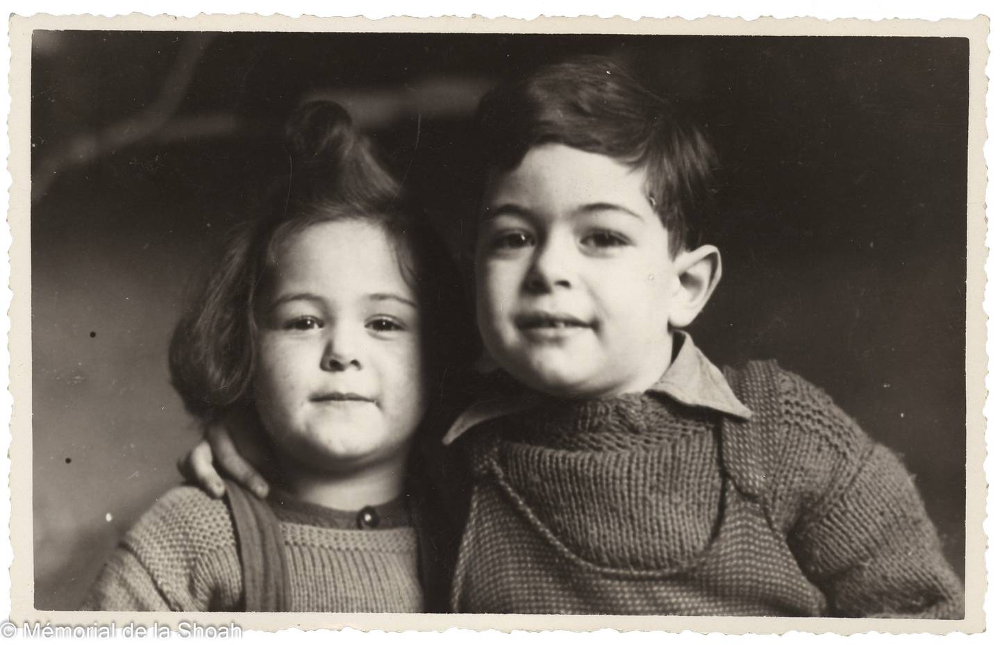 Armand and Eve Herscovici, hidden by the Marcel Network, pictured in 1943 or 1944. Memorial de la Shoah / Collection Odette Abadi