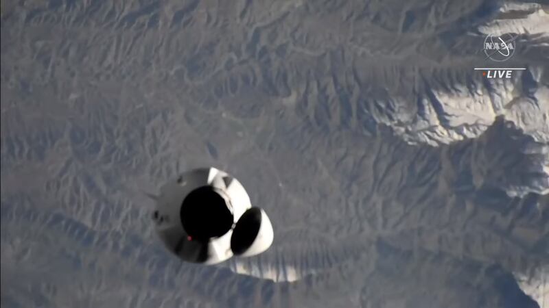 The Dragon capsule during 'Waypoint 1' of its approach to the space station. Photo: Nasa