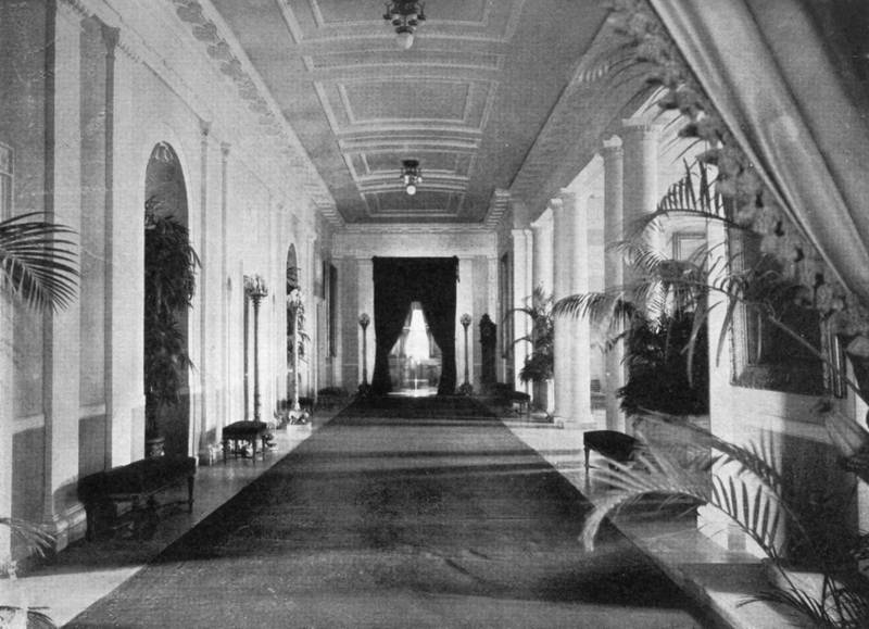 A corridor inside the White House in 1908. Getty Images