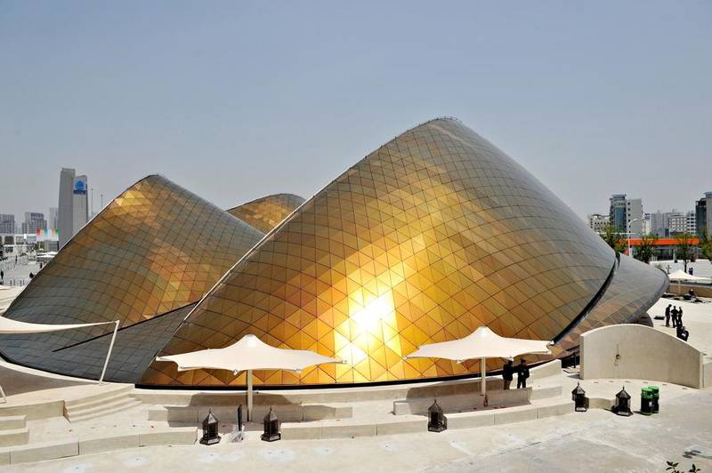 The UAE pavilion is pictured at the site of the World Expo 2010 in Shanghai on April 29, 2010.  AFP Photo / Philippe Lopez