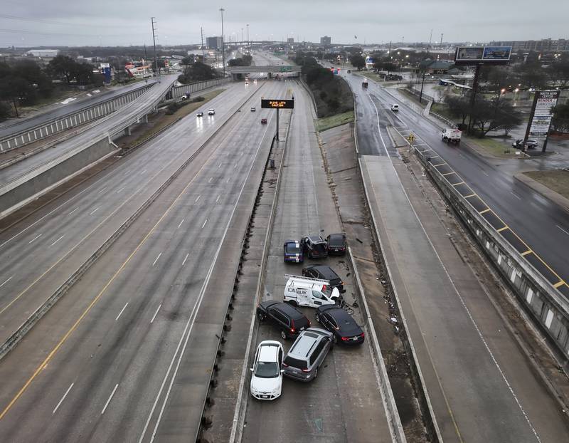 Winter weather is bringing ice to a wide area of the US. Austin American-Statesman / AP
