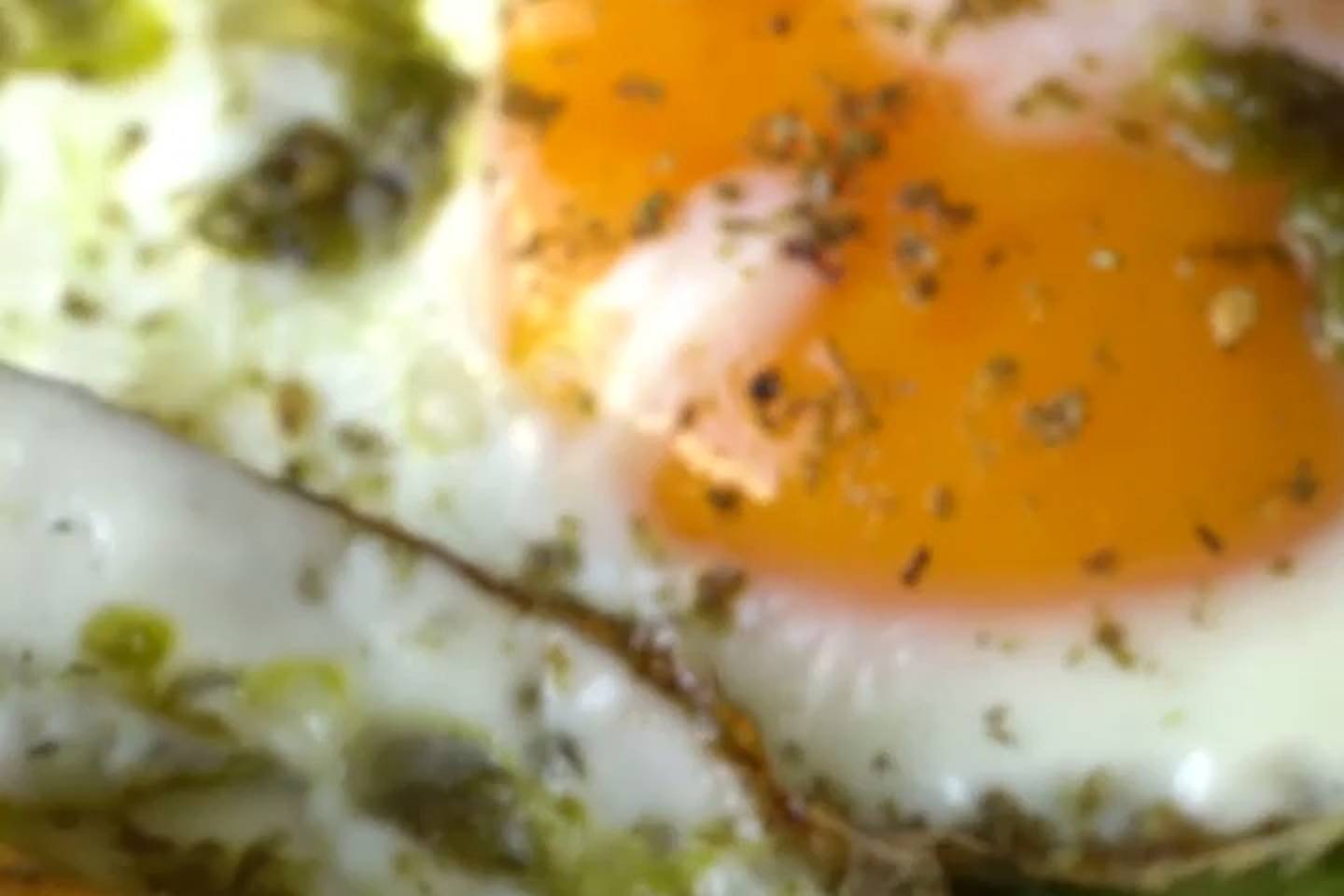 Kitchen Riffs: Fried Eggs