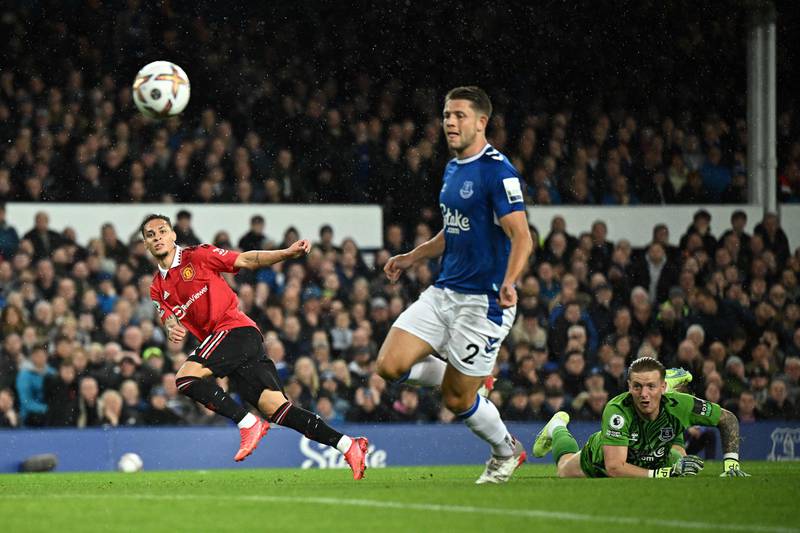 Everton 1 (Iwobi 5') Manchester United 2 (Antony 15', Ronaldo 44'): United recovered from Alex Iwobi's brilliant early goal to take the points at Goodison Park with Cristiano Ronaldo scoring his first league goal of the season - and his 700th in club football. "We were quickly 1-0 down but the reaction of the team was good," said United manager Erik ten Hag. "One of our aims is to deal better with setbacks and ... It was quite impressive from our side." AFP