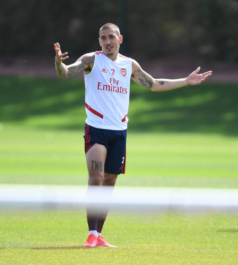 ST ALBANS, ENGLAND - MAY 26: Hector Bellerin of Arsenal during a training session at London Colney on May 26, 2020 in St Albans, England. (Photo by Stuart MacFarlane/Arsenal FC via Getty Images)
