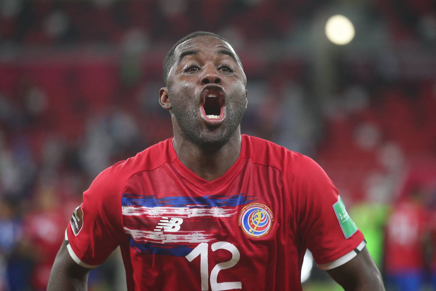 El goleador de Costa Rica, Joel Campbell, celebra la victoria en las eliminatorias contra Nueva Zelanda.  AFP