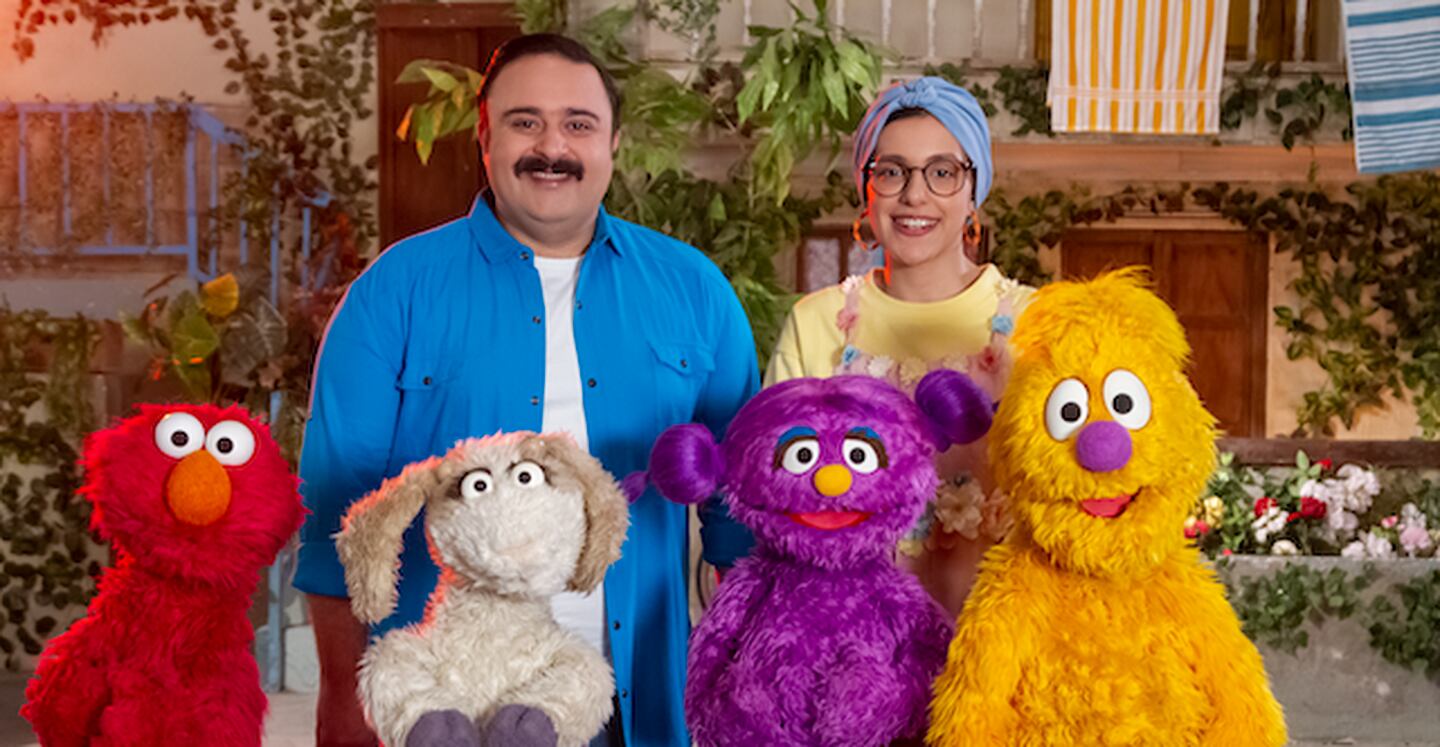 Each episode of Ahlan Simsim features Muppets alongside animated characters and trusted adults who help them set goals and persevere. Photo: Ahlan Simsim