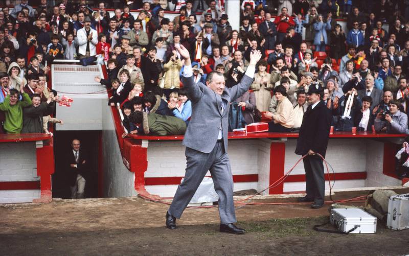 LIVERPOOL, UNITED KINGDOM - MAY 07: Liverpool manager Bob Paisley salutes the crowd after Liverpool had won the League Championship title in his last season in charge of the club after the Football league Division One match at Anfield between Liverpool and Aston Villa on may 7, 1983 in Liverpool, England.   (Photo by Getty Images/Getty Images)