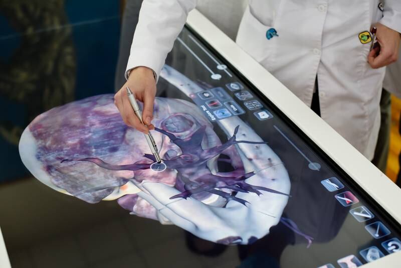 Simulations help medical students diagnose a patient’s condition and prescribe medication. Photo: Zaporizhzhia State Medical University