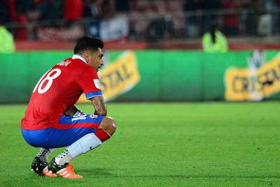 Chile’s Gonzalo Jara reacts at the end of Thursday night’s 1-1 draw against Colombia in 2018 World Cup qualifying. Martin Bernetti / AFP