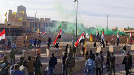 Iraq: pro-Iran militia supporters attack US embassy in Baghdad