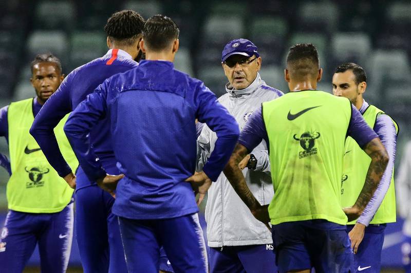 PERTH, AUSTRALIA - JULY 21: Maurizio Sarri, head coach of Chelsea speaks to players during a Chelsea FC training session at The WACA on July 21, 2018 in Perth, Australia.
2:1  (Photo by Will Russell/Getty Images)