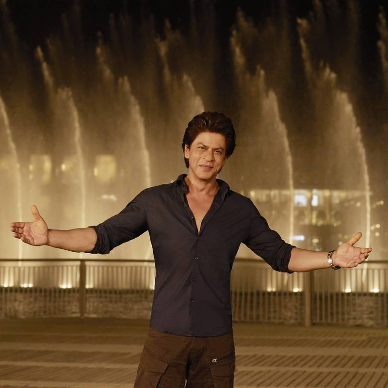 Shah Rukh Khan enjoys the Dubai Fountain in his #BeMyGuest video. Photo: Dubai Tourism