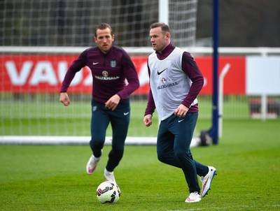Harry Kane and Wayne Rooney of England. Getty Images