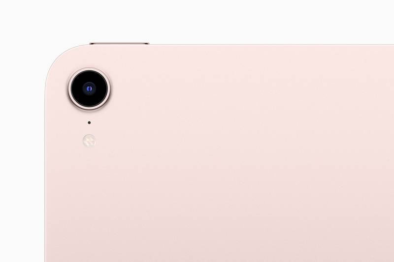 The new Apple iPad mini with a 12MP sensor with Fous Pixels and a larger aperture. CREDIT: APPLE