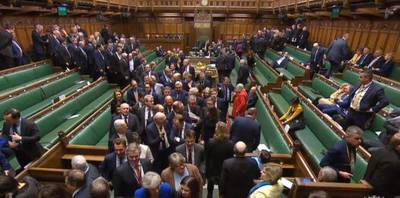epa07290678 A handout video-grabbed still image from a video made available by UK parliament's parliamentary recording unit showing the MPs leaving to vote in the House of Commons in London, Britain, 16 January 2019. Britain's Prime Minister May is facing a confidence vote in parliament after she lost the The Meaningful Vote parliamentary vote on the EU withdrawal agreement on 15 January.  EPA/PARLIAMENTARY RECORDING UNIT HANDOUT MANDATORY CREDIT: PARLIAMENTARY RECORDING UNIT HANDOUT HANDOUT EDITORIAL USE ONLY/NO SALES