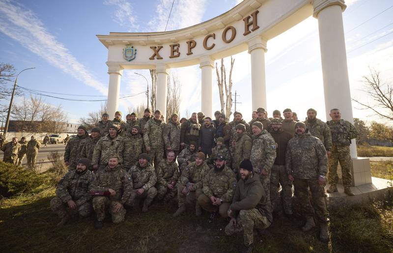 A celebratory group photograph in Kherson.