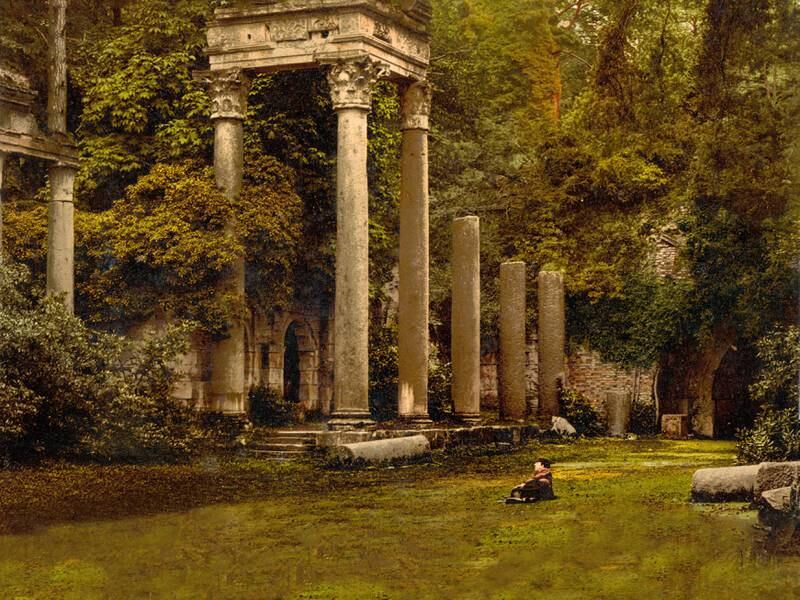 A painting from the late 19th century of the Leptis Magna columns. Alamy