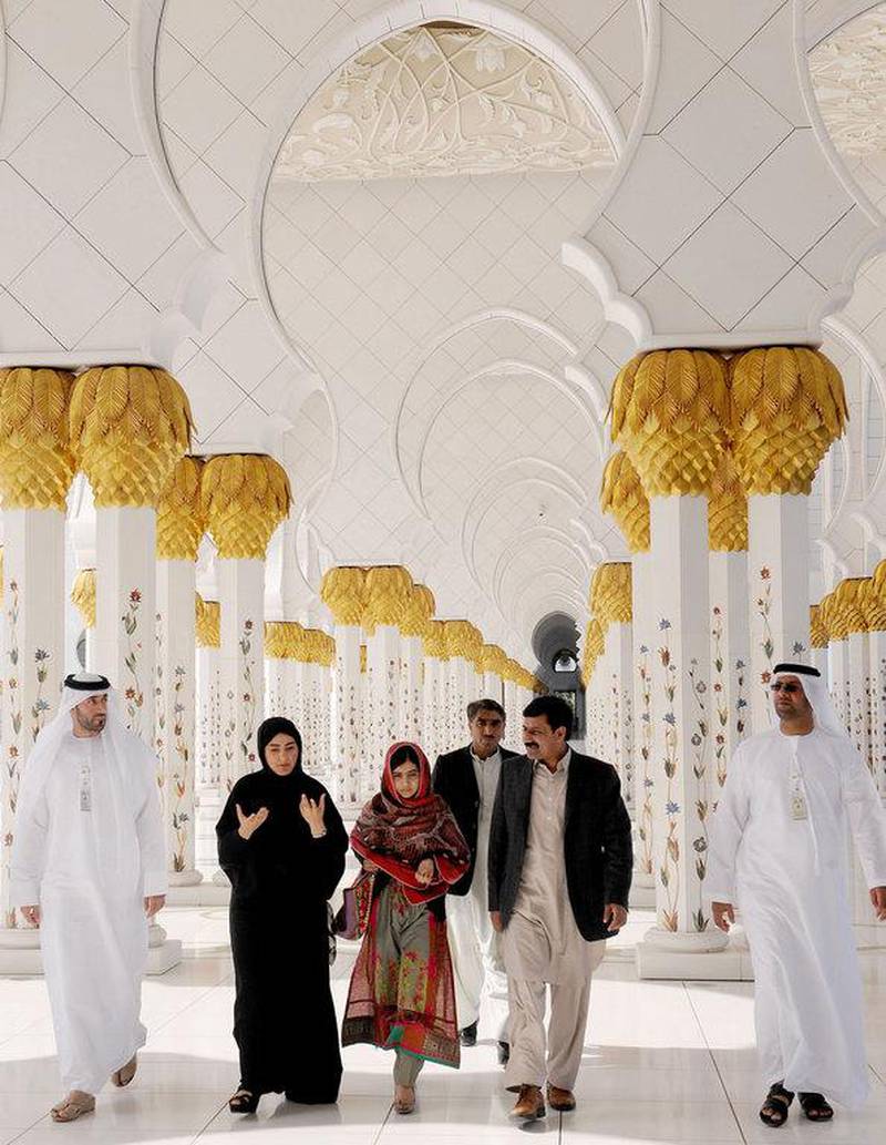 Malala Yousafzai visits Sheikh Zayed Grand Mosque in Abu Dhabi on January 2, 2014. WAM