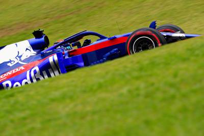 SAO PAULO, BRAZIL - NOVEMBER 10: Brendon Hartley of New Zealand driving the (28) Scuderia Toro Rosso STR13 Honda on track during final practice for the Formula One Grand Prix of Brazil at Autodromo Jose Carlos Pace on November 10, 2018 in Sao Paulo, Brazil.  (Photo by Mark Thompson/Getty Images)