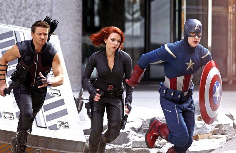 Jeremy Renner, from left, Scarlett Johansson and Chris Evans in the Avengers.
CREDIT: Marvel Studios *** Local Caption ***  al26ap-holly-Sorry-p6.jpg
