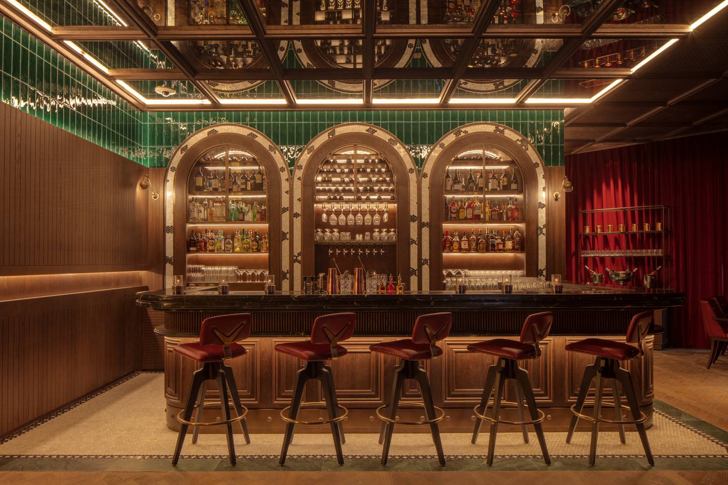 Hudson Tavern Bar and Lounge.  Photo: Hyde Hotel Dubai 