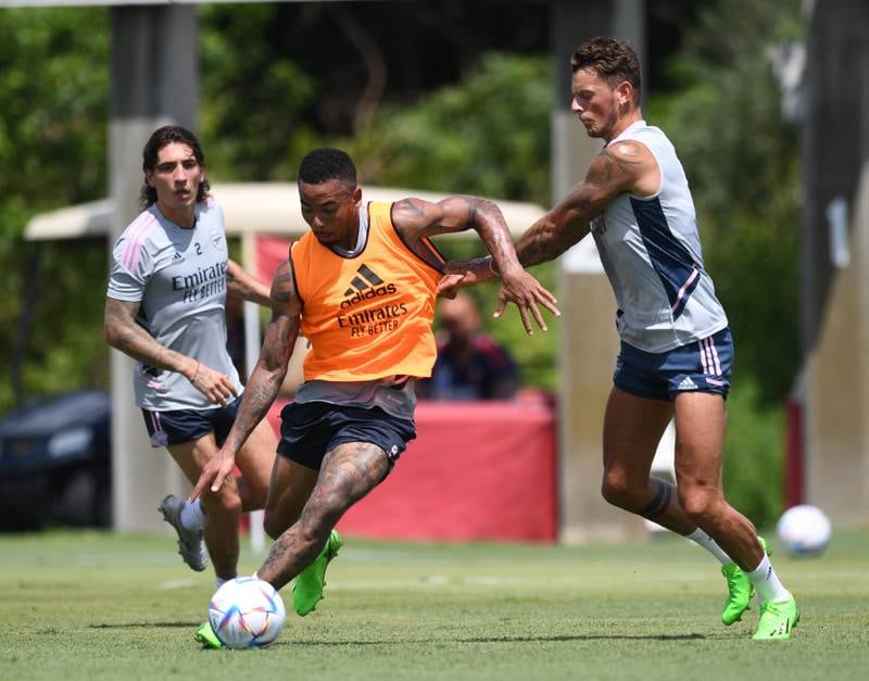 Arsenal striker Gabriel Jesus holds off a challenge from Ben White during training at the Omni Resort.