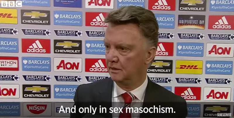 Manchester United manager Louis van Gaal gets kinky in his attempt to defend Marouane Fellaini after his midfielder elbowed Robert Huth in response to the Leicester defender pulling the Belgian’s hair. Courtesy