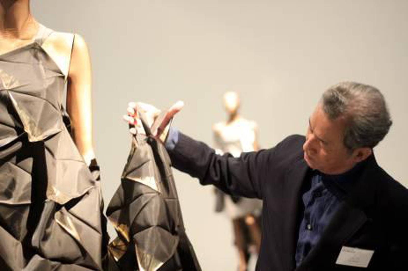Iconic fashion designer Issey Miyake invents the new