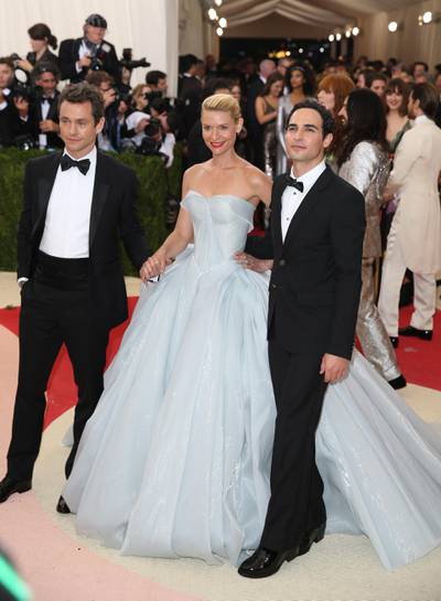 epa05287787 Actors Hugh Dancy (L), Claire Danes (C) and designer Zac Posen arrive on the red carpet for the 2016 Costume Institute Benefit at The Metropolitan Museum of Art celebrating the opening of the exhibit 'Manus x Machina: Fashion in an Age of Technology' in New York, New York, USA, 02 May 2016.  The exhibit will be on view at the Metropolitan Museum of Art's Costume Institute from 05 May to 14 August 2016.  EPA/JUSTIN LANE