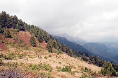 Peaks of the Balkans trail, descending from the border ridge towards Milisevc, Kosovo © Rudolf Abraham