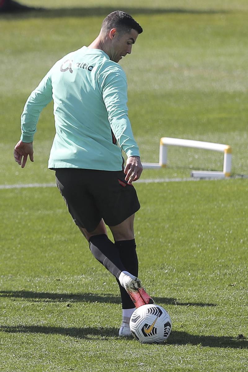 Cristiano Ronaldo shows off his skills. EPA